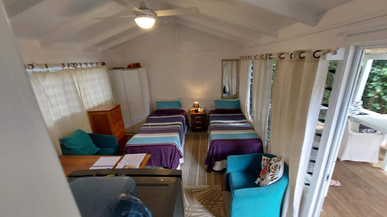 Are Tamareni 2Br Beach Cottage Or River Studio Avarua Quarto foto